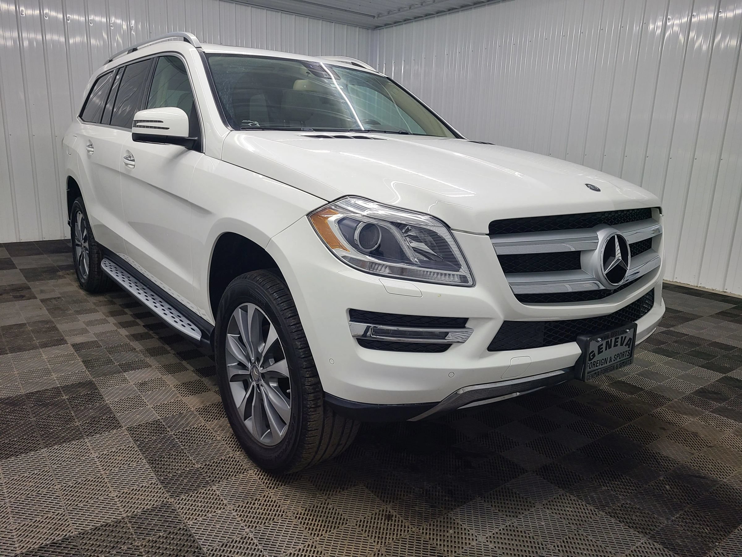 Used 2016 Mercedes-Benz GL 450 4MATIC image 13
