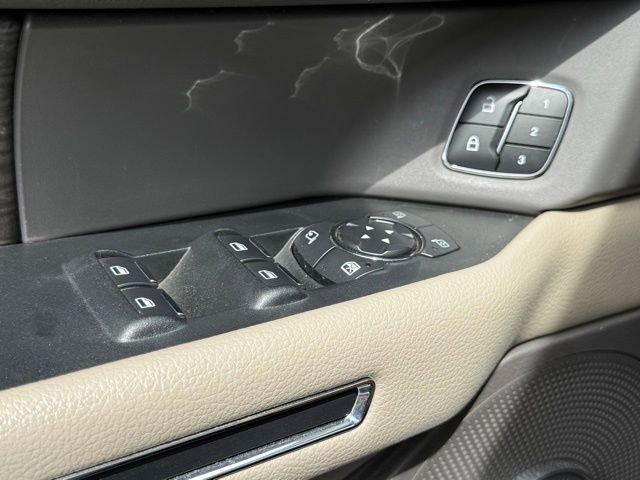 Used 2020 Ford Expedition Limited w/ Equipment Group 301A image 25