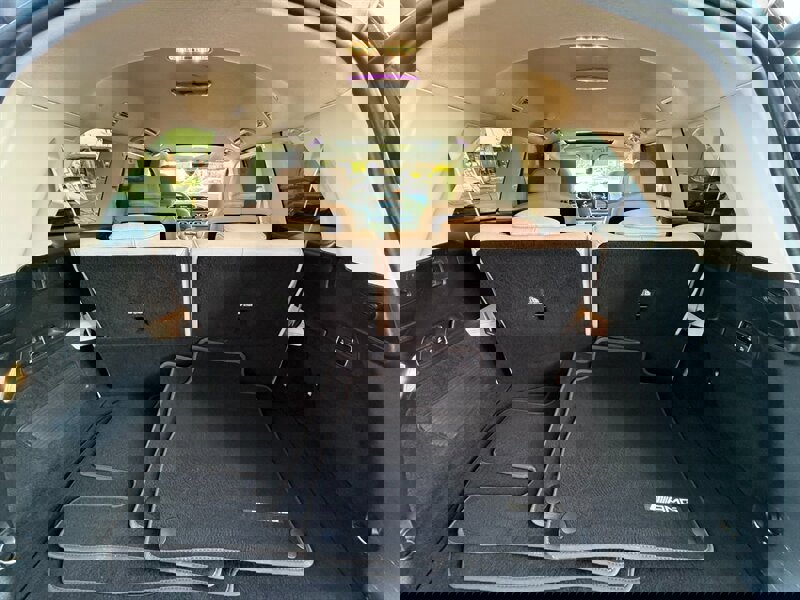 Used 2021 Mercedes-Benz GLS 580 4MATIC image 36