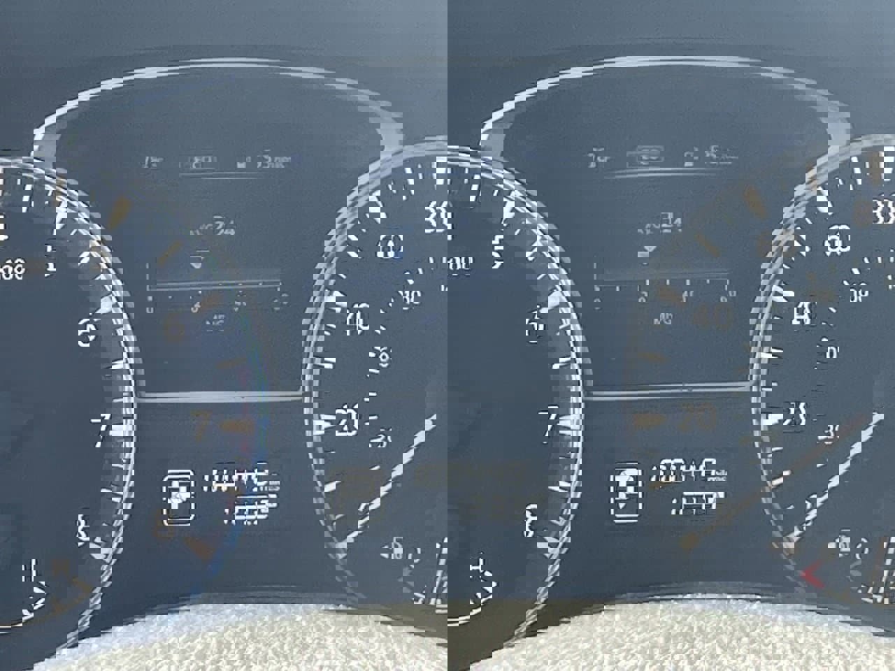 Used 2016 INFINITI QX60 FWD w/ Premium Plus Package image 9