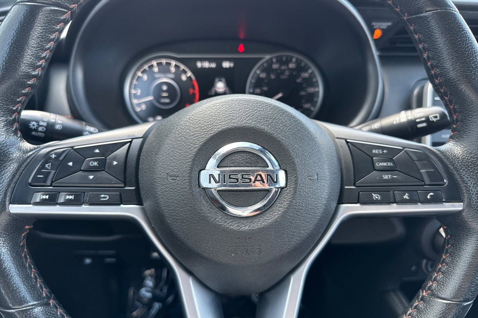 Used 2020 Nissan Kicks SR image 24