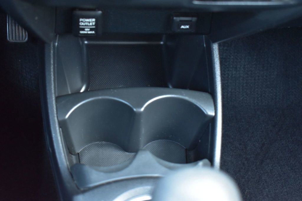 Used 2013 Honda Fit Sport image 35