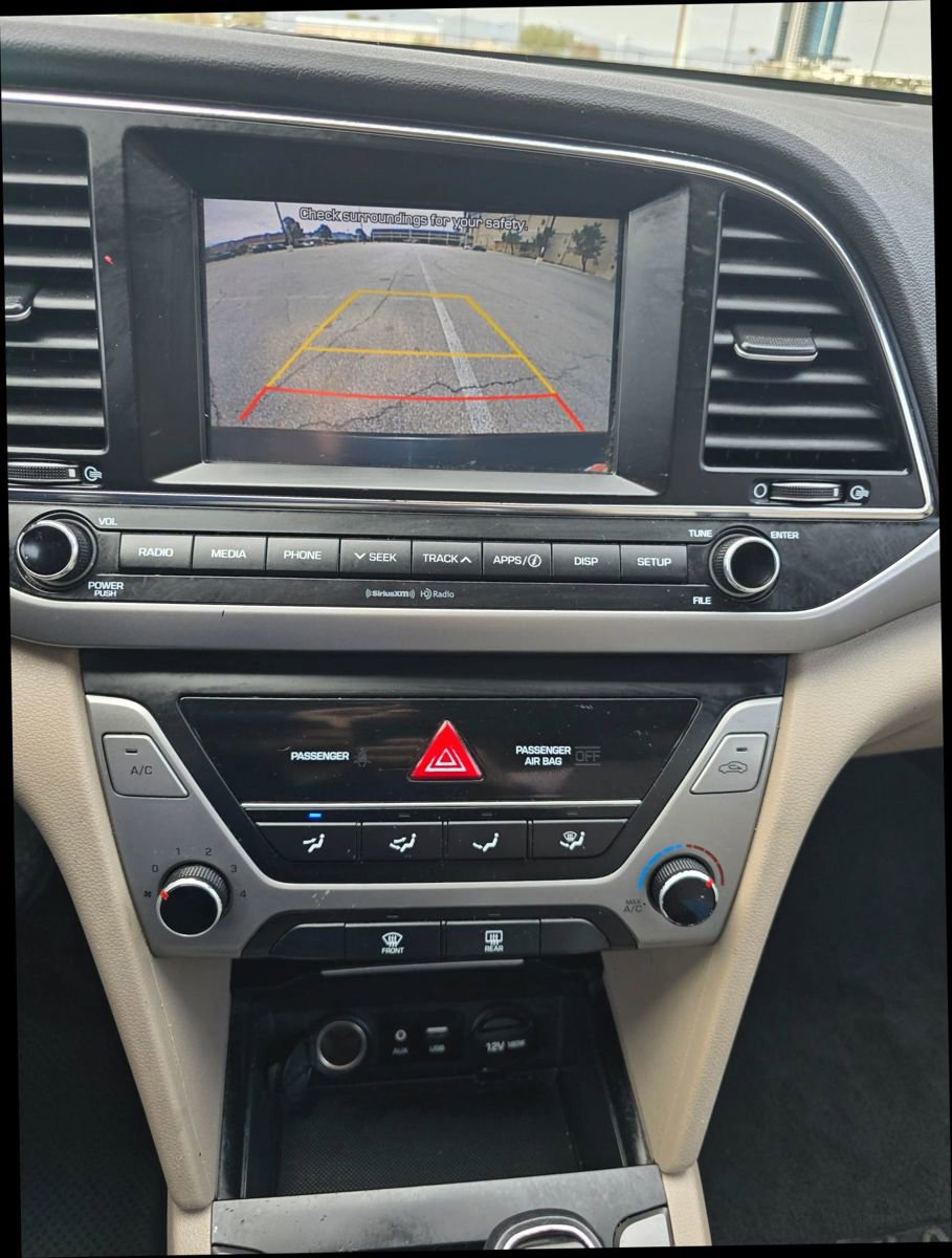 Used 2018 Hyundai Elantra SEL FWD image 8