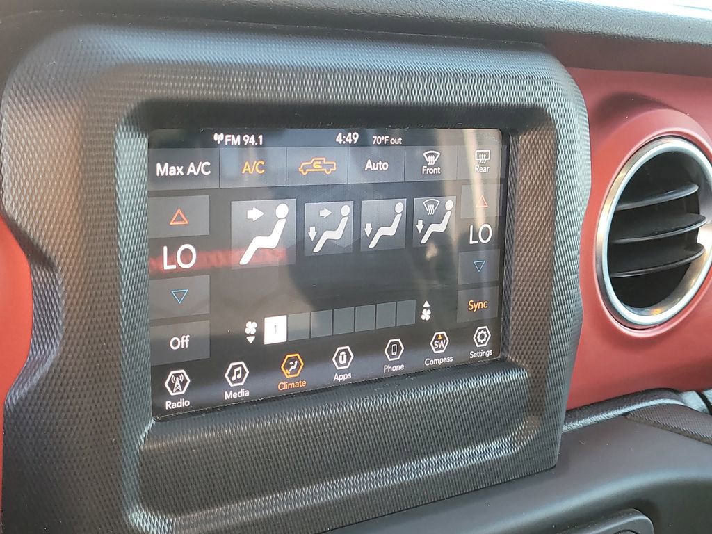 Used 2020 Jeep Gladiator Rubicon w/ Trailer Tow Package image 21