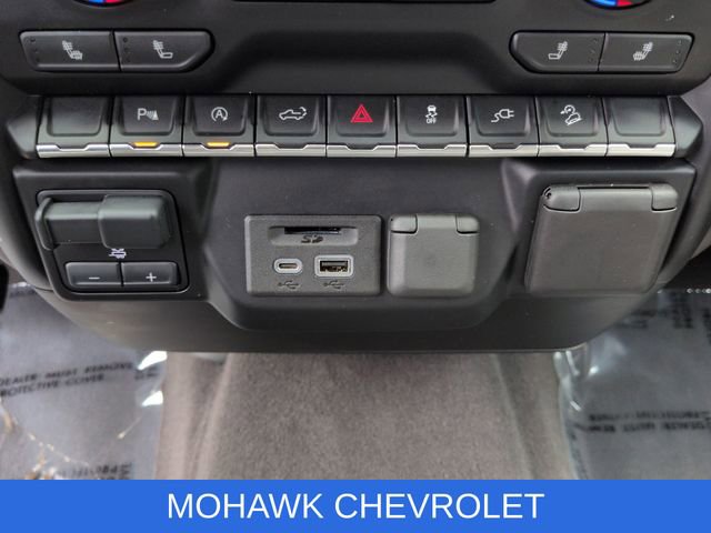 Used 2021 Chevrolet Silverado 1500 LT image 35
