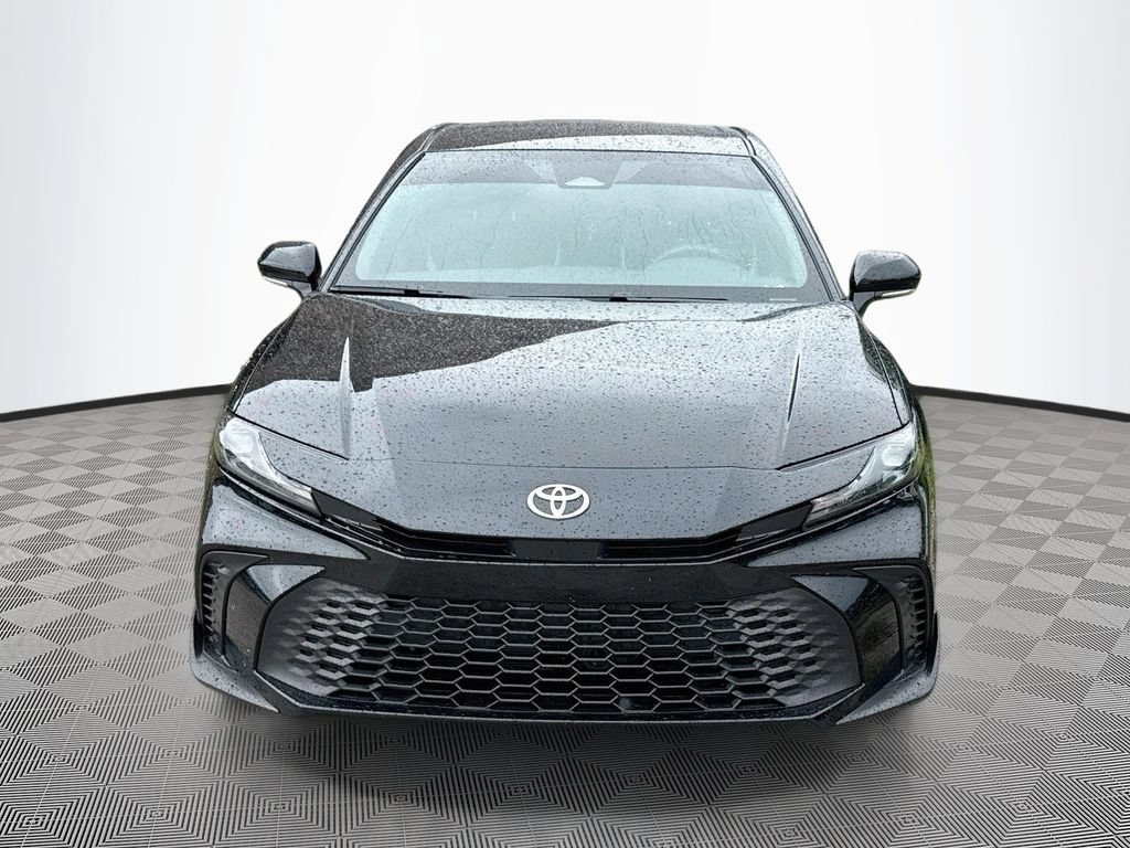 Used 2026 Toyota Camry SE FWD image 2