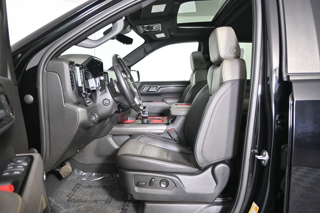 Used 2022 Chevrolet Silverado 1500 ZR2 w/ Technology Package AWD/4WD image 21