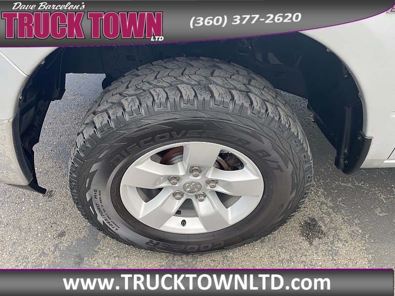 Used 2015 RAM 1500 Tradesman w/ Popular Equipment Group AWD/4WD image 34