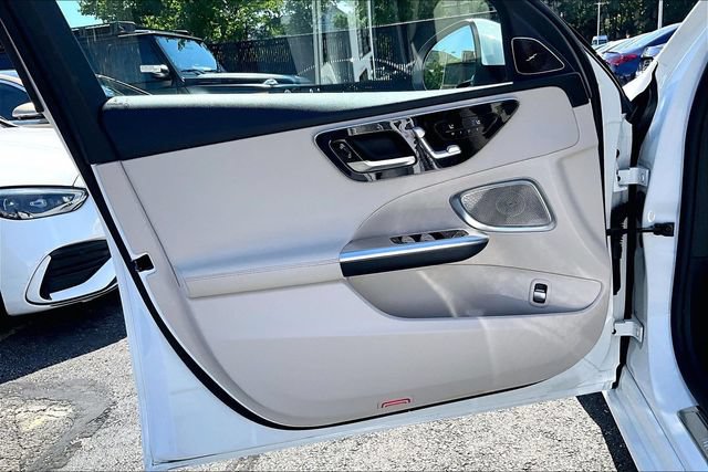 Certified 2023 Mercedes-Benz C 300 4MATIC Sedan w/ Pinnacle Trim Package image 18