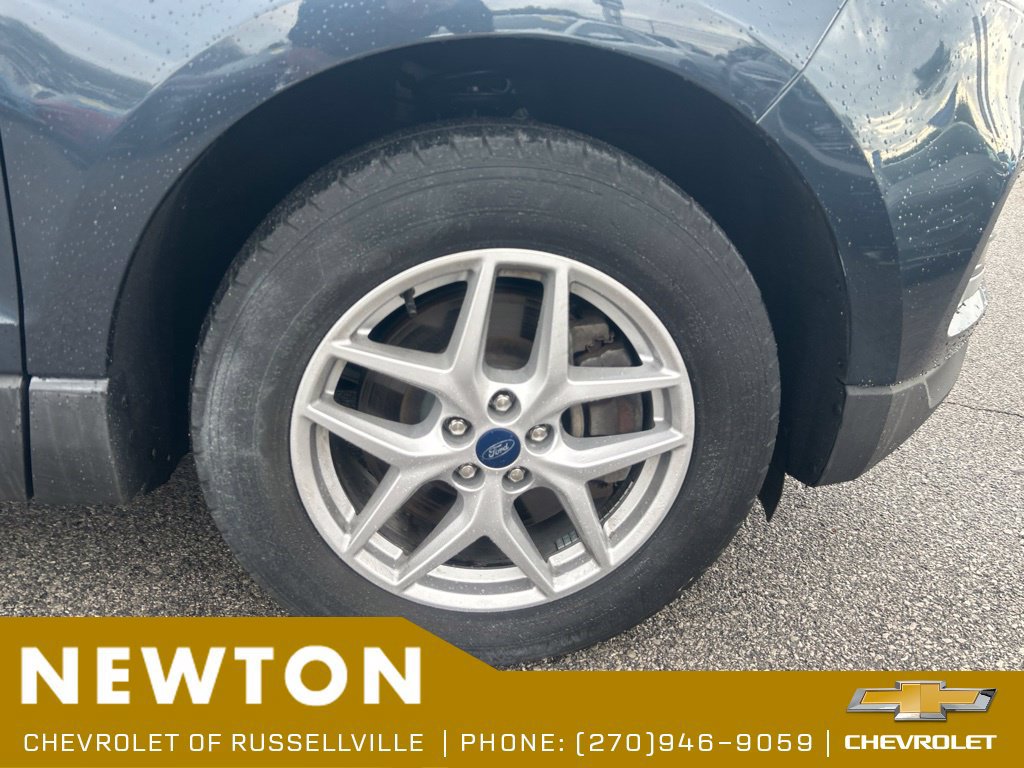 Used 2022 Ford Edge SEL AWD/4WD image 16
