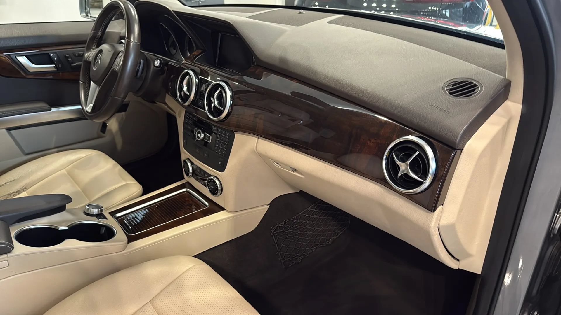 Used 2014 Mercedes-Benz GLK 350 2WD image 47