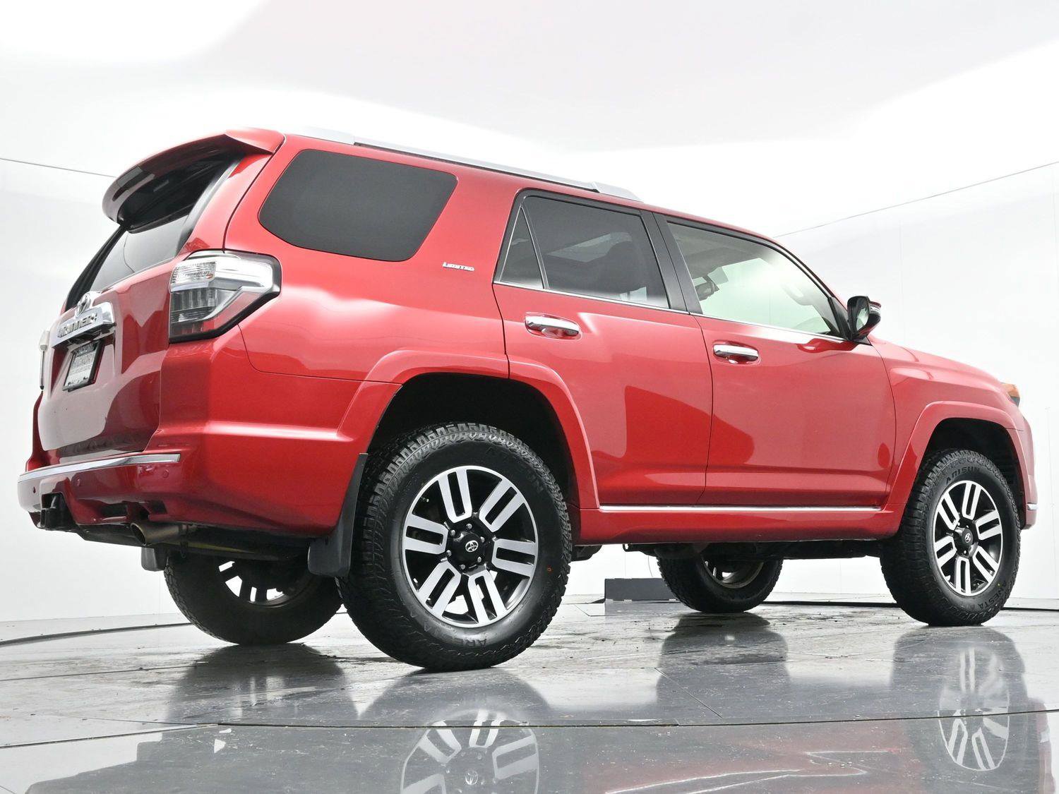 Used 2014 Toyota 4Runner Limited image 53