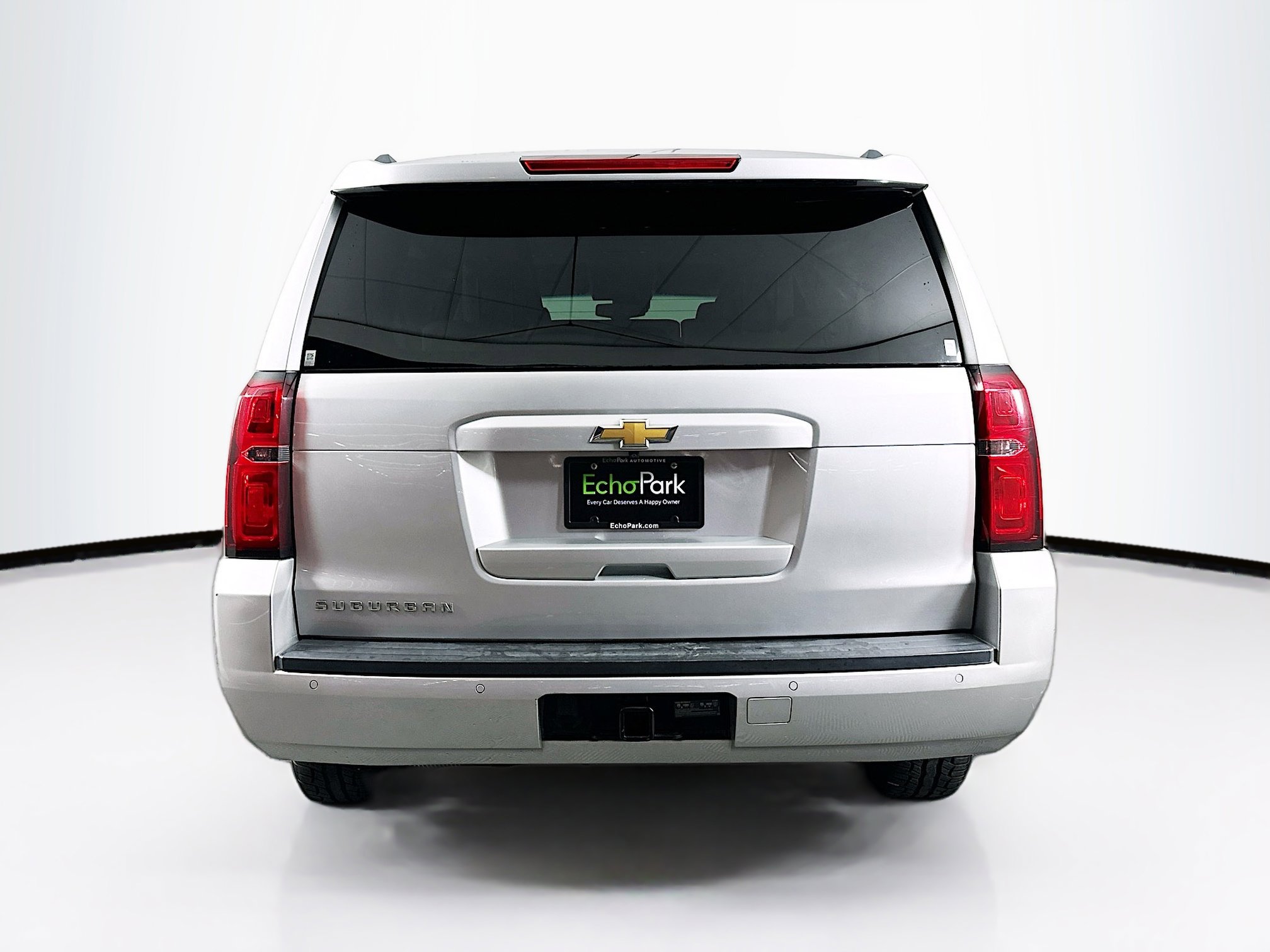 Used 2018 Chevrolet Suburban LT image 7