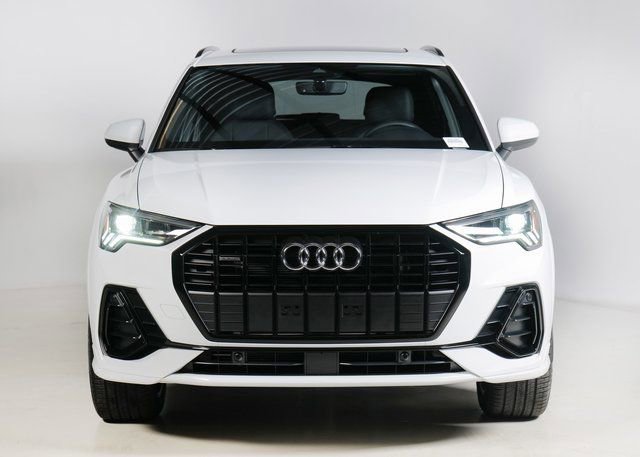 New 2025 Audi Q3 2.0T Premium image 8