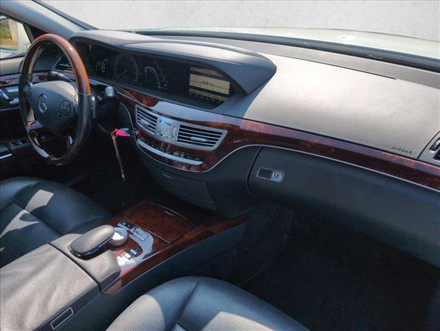 Used 2010 Mercedes-Benz S 550 image 22