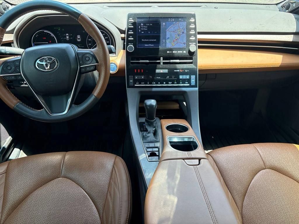 Used 2021 Toyota Avalon Limited w/ Advanced Safety Package FWD image 16