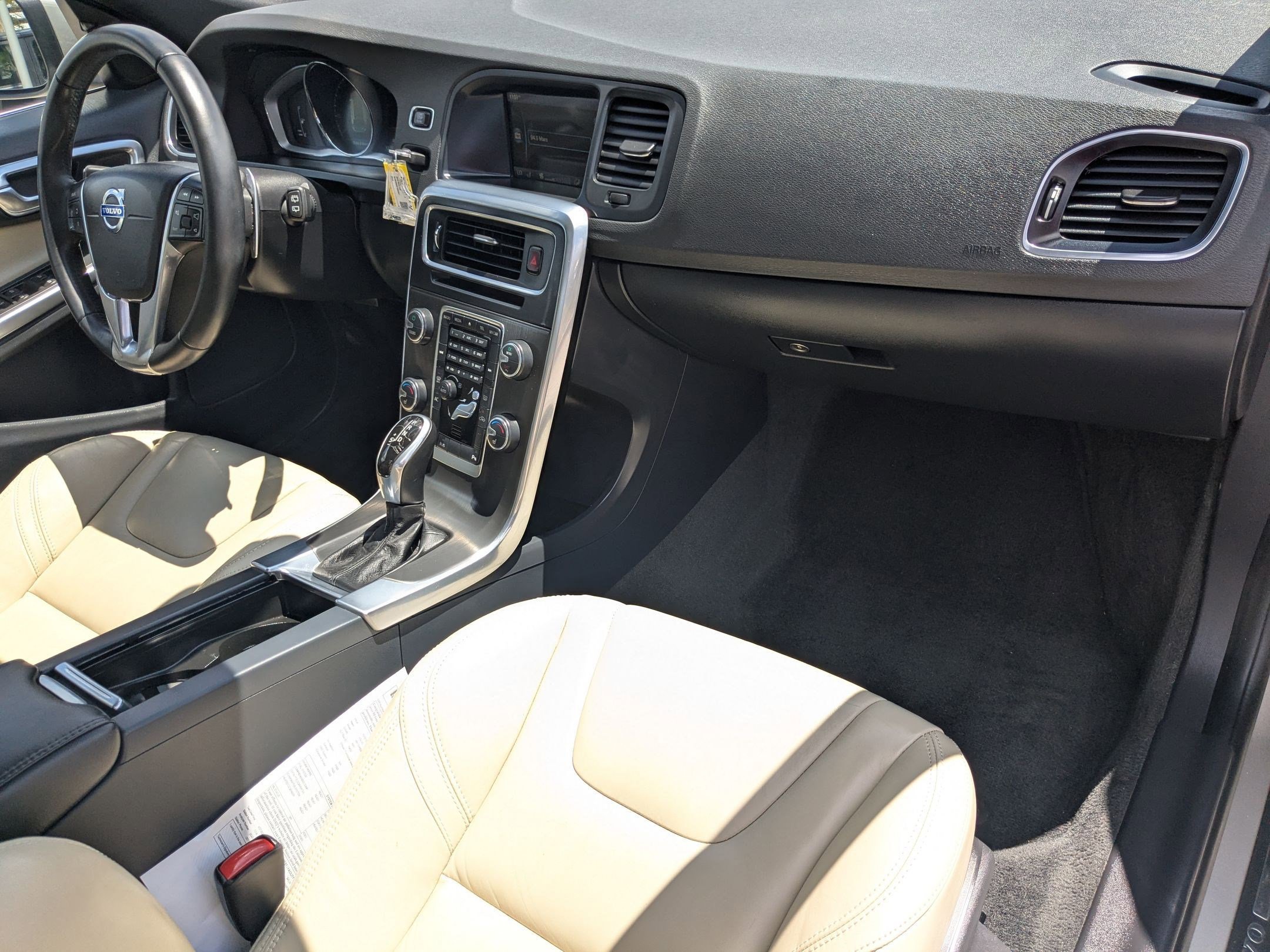 Used 2015 Volvo V60 T5 Premier AWD/4WD image 32
