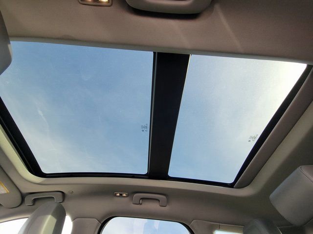 Certified 2022 Lincoln Corsair Reserve w/ Elements Package image 10