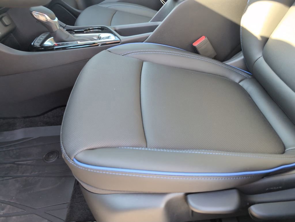 New 2026 Buick Encore GX Sport Touring image 23