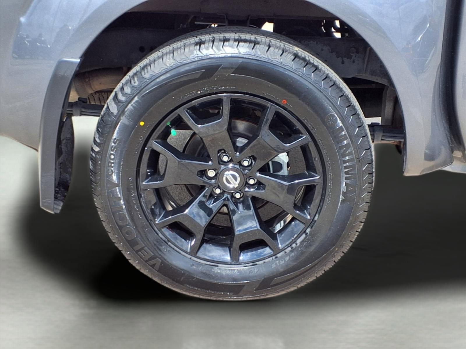 Used 2020 Nissan Frontier SV w/ Midnight Edition Floor Mats image 9
