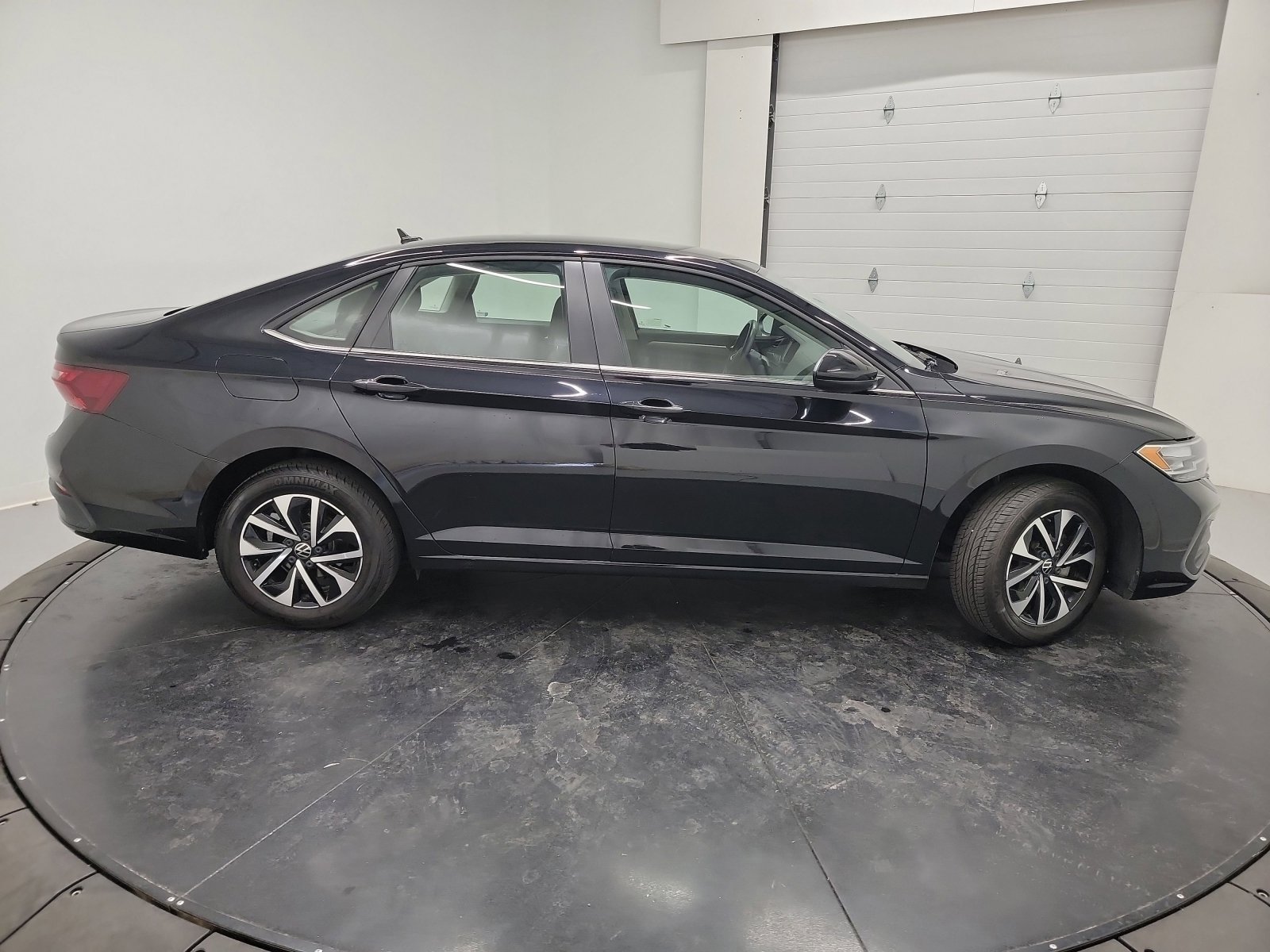 Used 2024 Volkswagen Jetta S FWD image 11