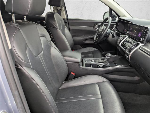 Used 2022 Kia Sorento S FWD image 27
