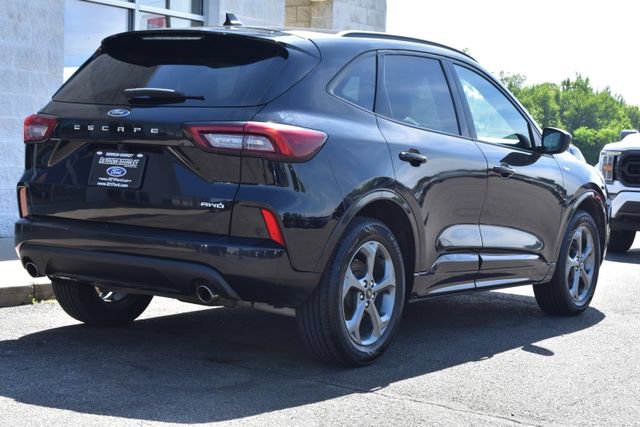 Used 2023 Ford Escape ST-Line AWD/4WD image 16