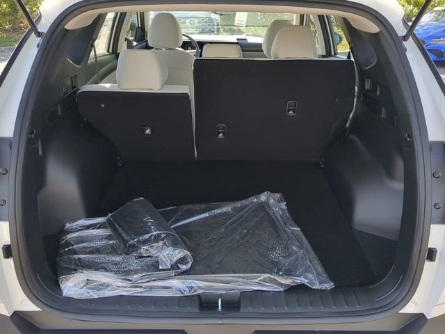 New 2025 Hyundai Tucson SE image 13