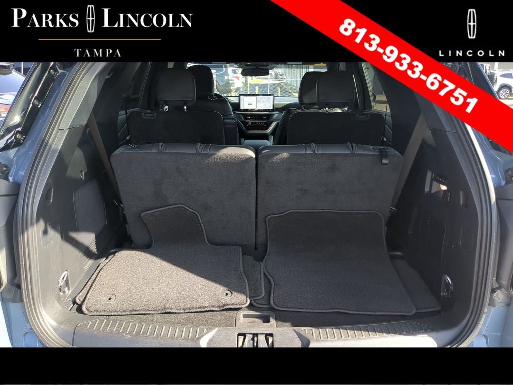 Used 2025 Ford Explorer ST-Line w/ Premium Package RWD image 8