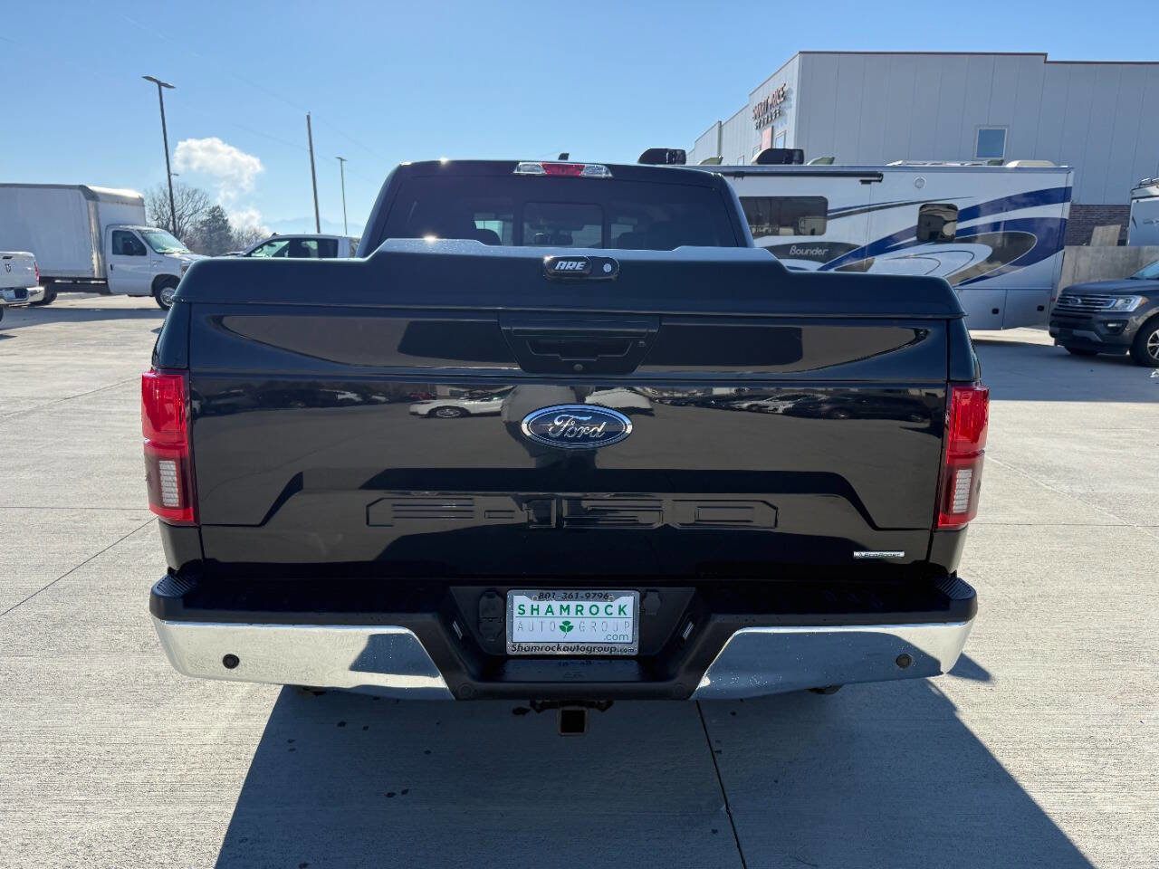 Used 2020 Ford F150 Lariat w/ Max Trailer Tow Package image 4