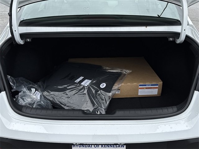 New 2026 Hyundai Elantra Blue image 18