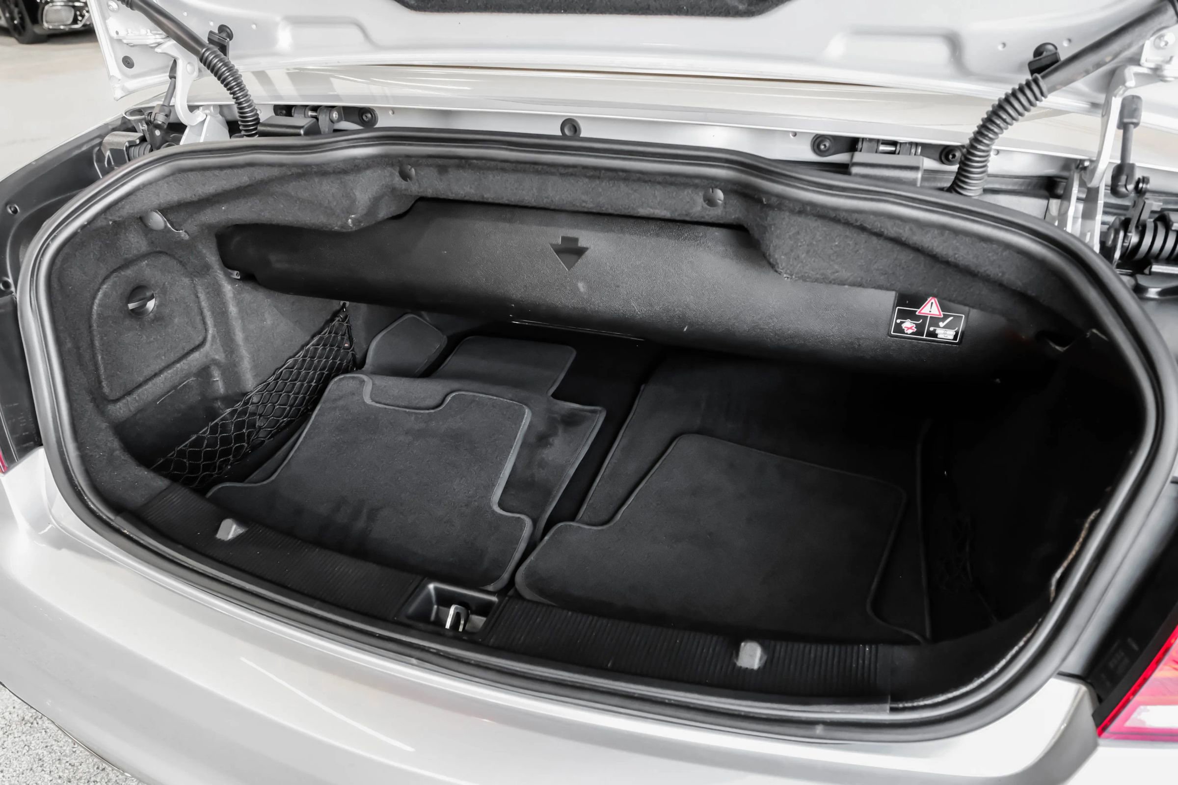 Used 2014 Mercedes-Benz E 550 Cabriolet image 54