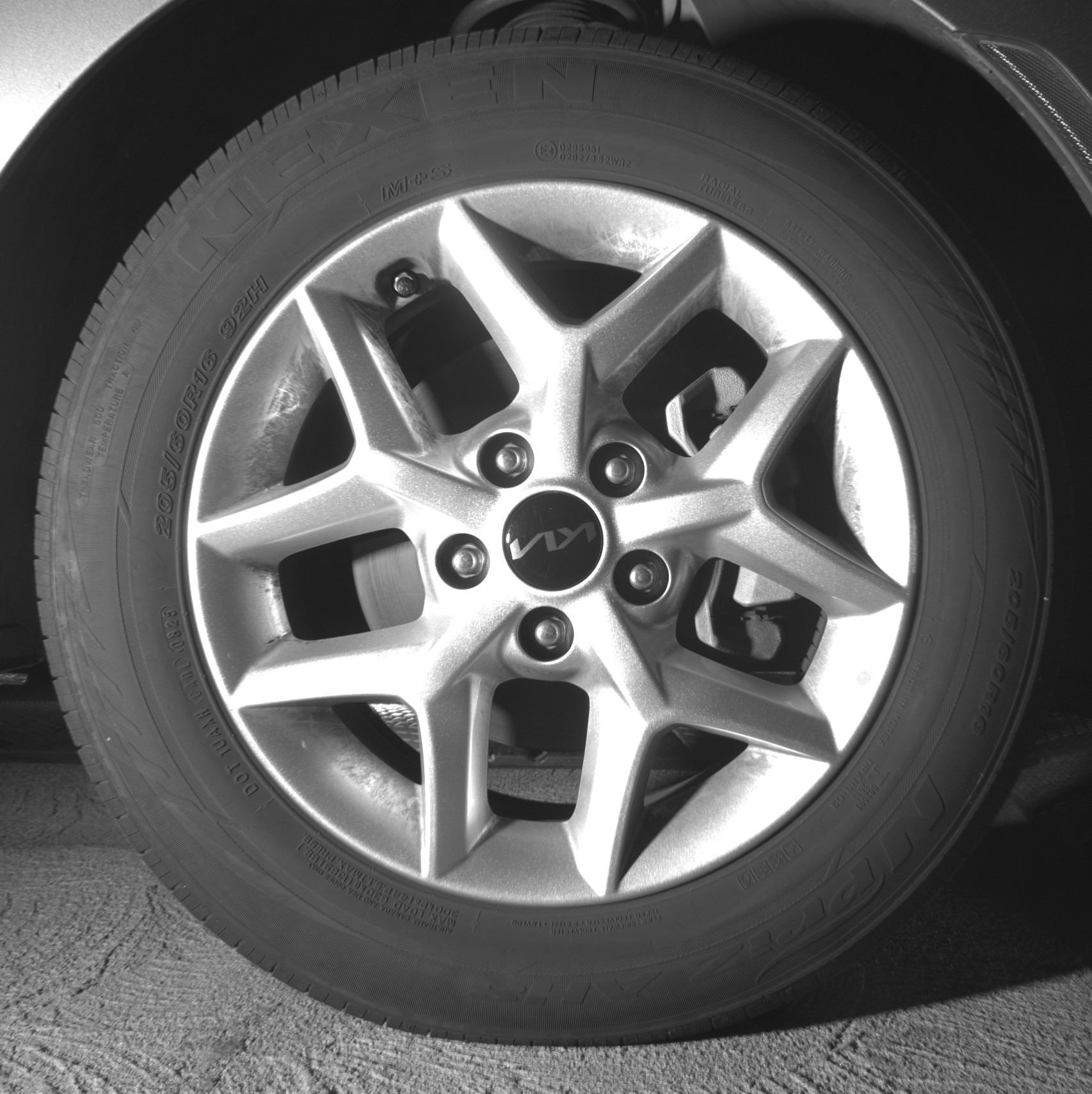 Used 2025 Kia Soul LX w/ LX Technology Package FWD image 13