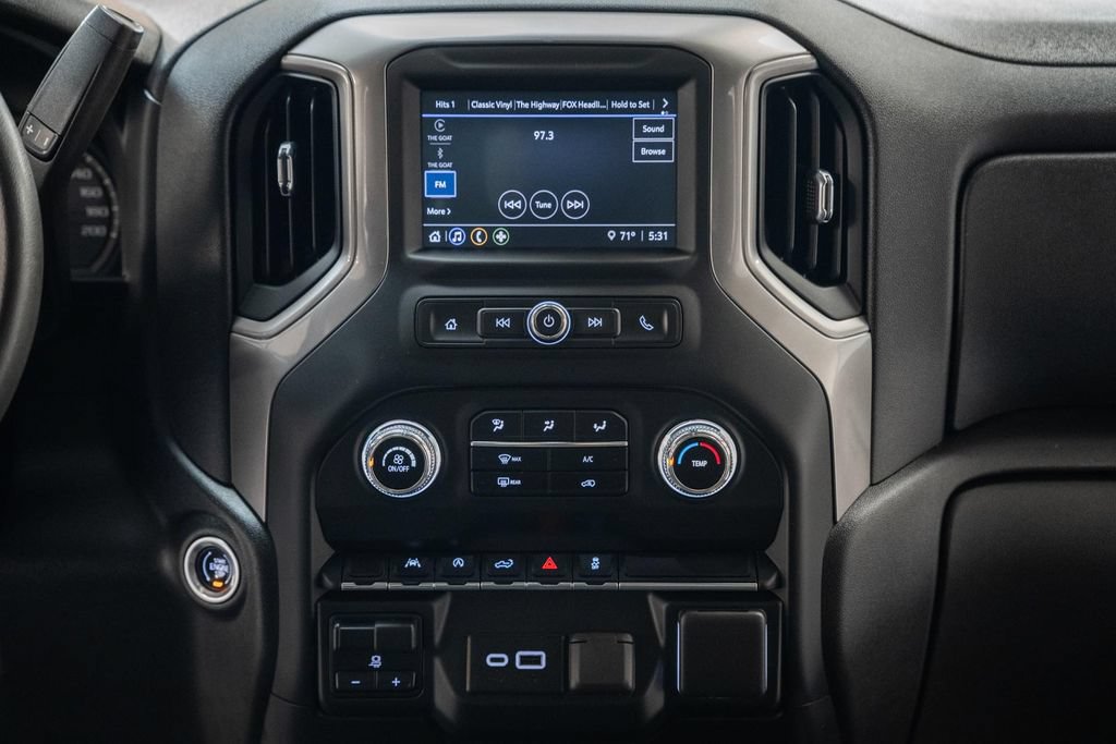 Used 2024 GMC Sierra 1500 Pro w/ Graphite Edition AWD/4WD image 17