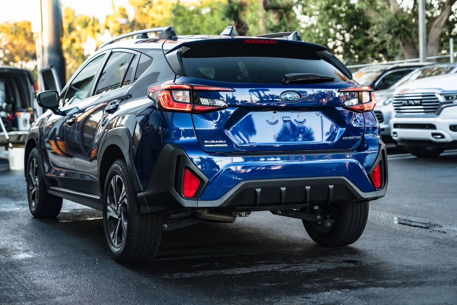 Used 2025 Subaru Crosstrek 2.0i Premium image 12