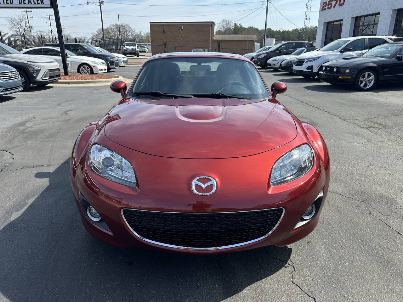 Used 2009 MAZDA MX-5 Miata Sport image 2