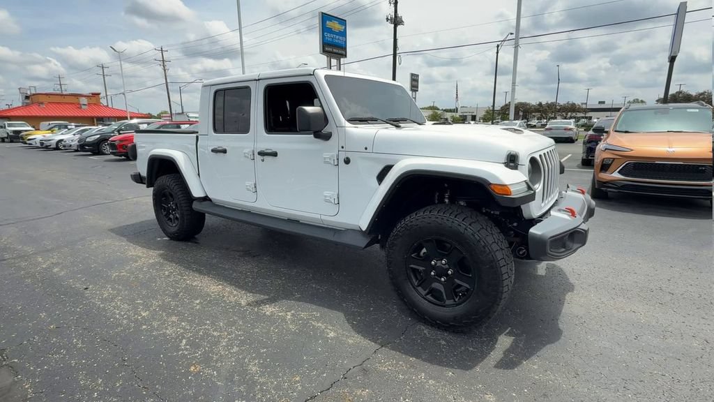 Used 2023 Jeep Gladiator Mojave w/ LED Lighting Group AWD/4WD image 2