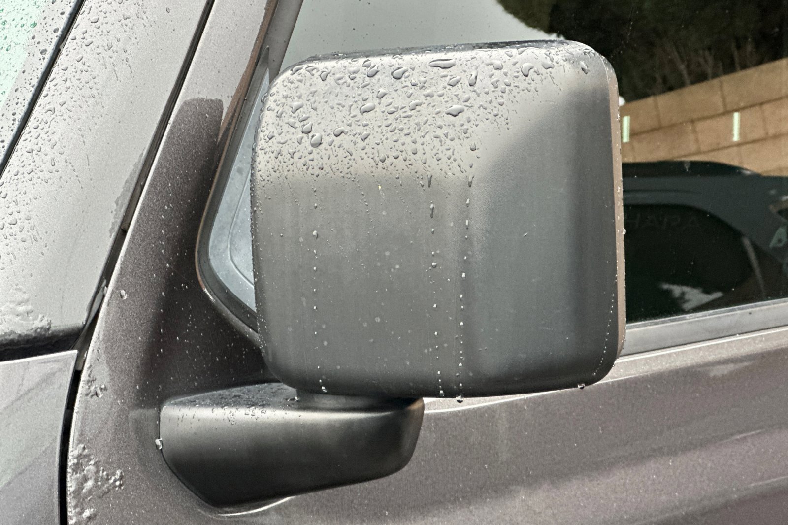 Used 2019 Jeep Wrangler Unlimited Sahara image 11