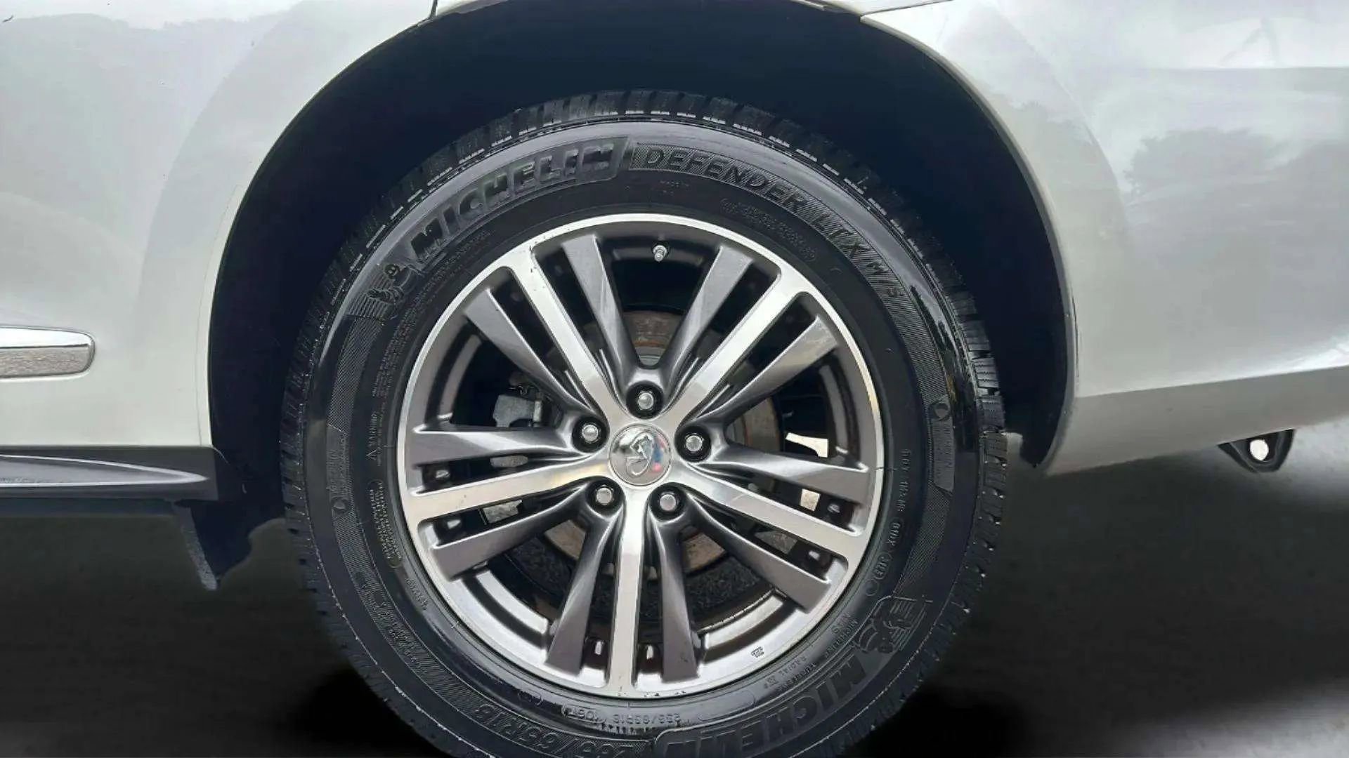 Used 2019 INFINITI QX60 Pure image 61