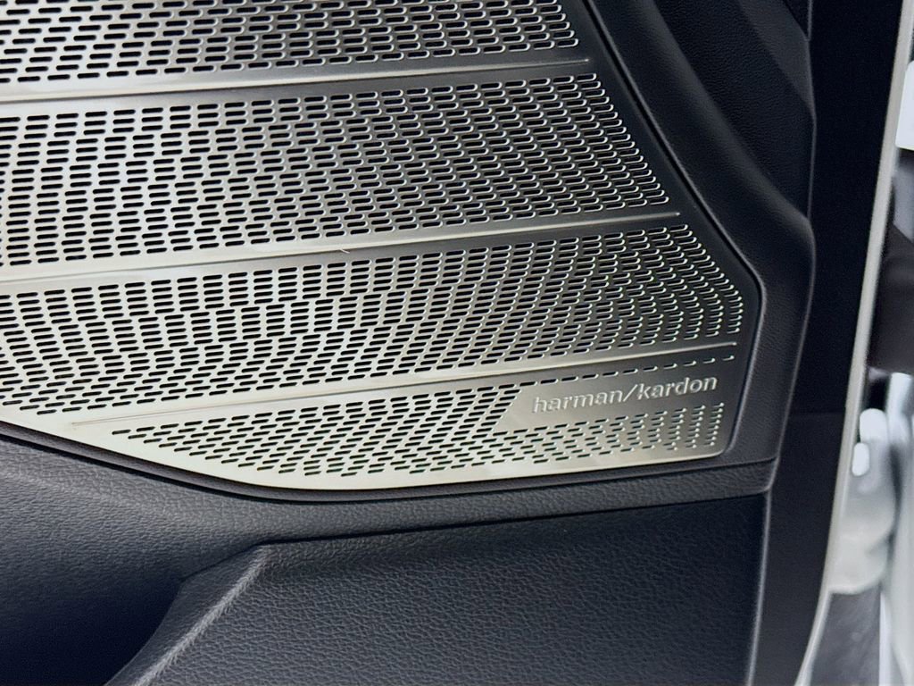 Used 2024 Hyundai Palisade Calligraphy image 22