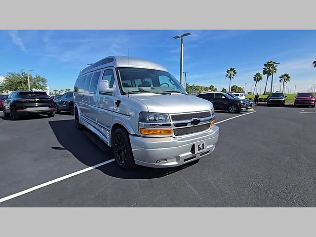 New 2025 Chevrolet Express 2500 Extended image 35