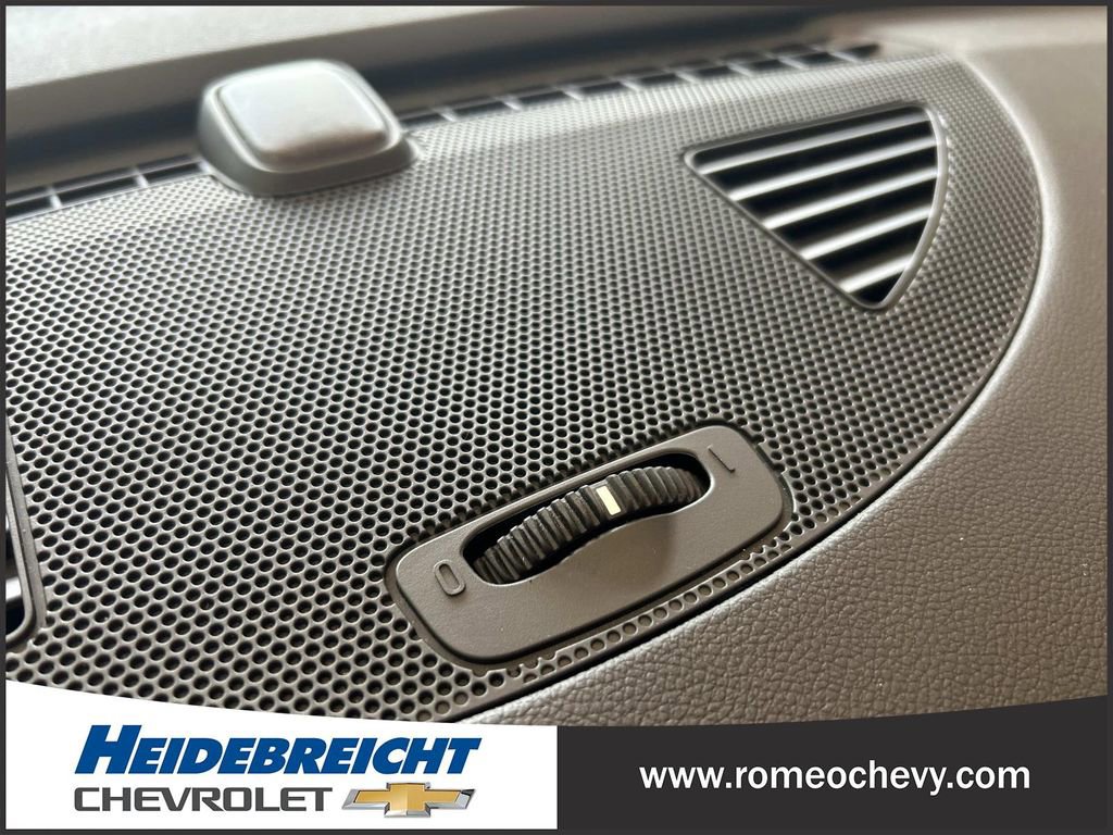 Certified 2023 Buick Envision Preferred image 30