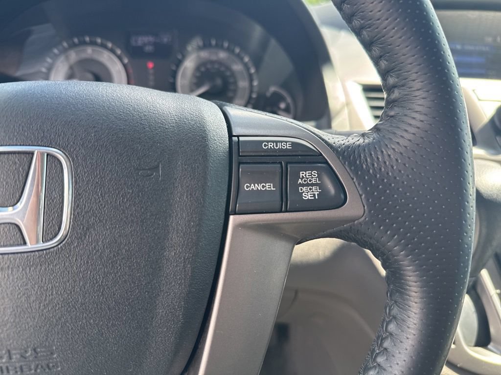 Used 2016 Honda Odyssey EX-L image 14