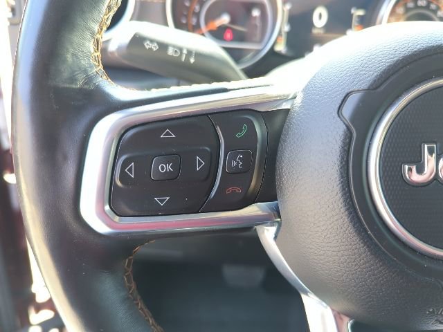 Certified 2021 Jeep Gladiator Overland AWD/4WD image 12