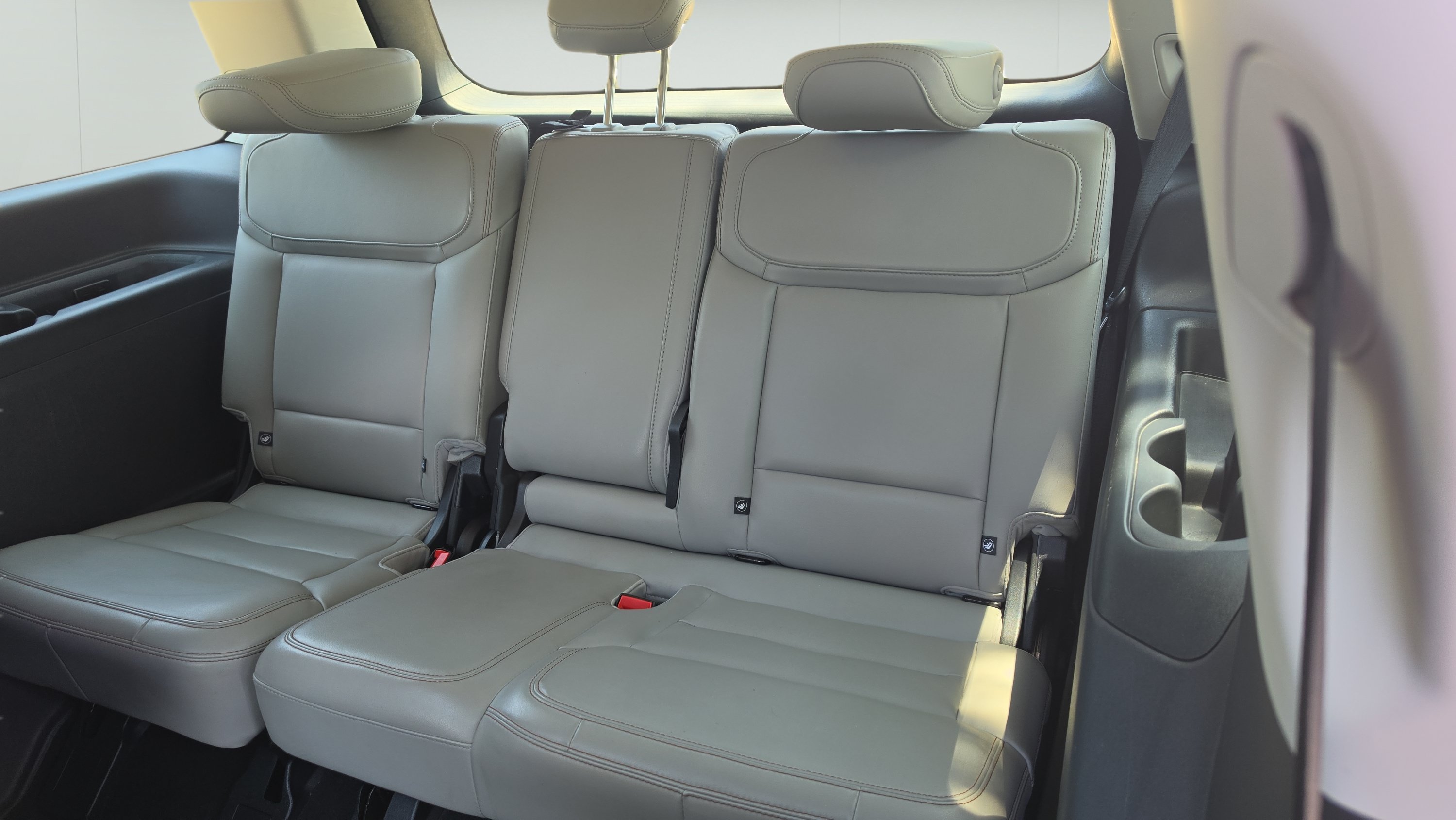 Used 2025 Ford Expedition Active RWD image 22