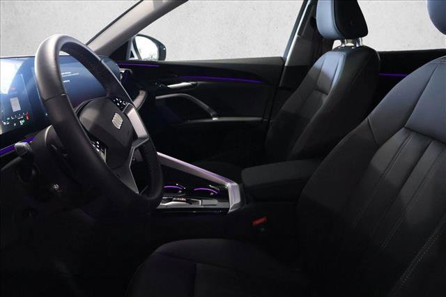 Certified 2025 Audi Q5 Premium w/ Convenience Package image 20