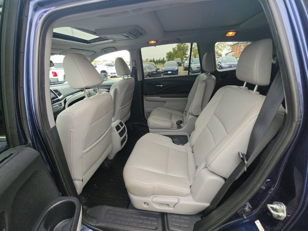 Used 2016 Honda Pilot Elite image 27