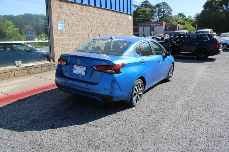 Used 2020 Nissan Versa SR image 5