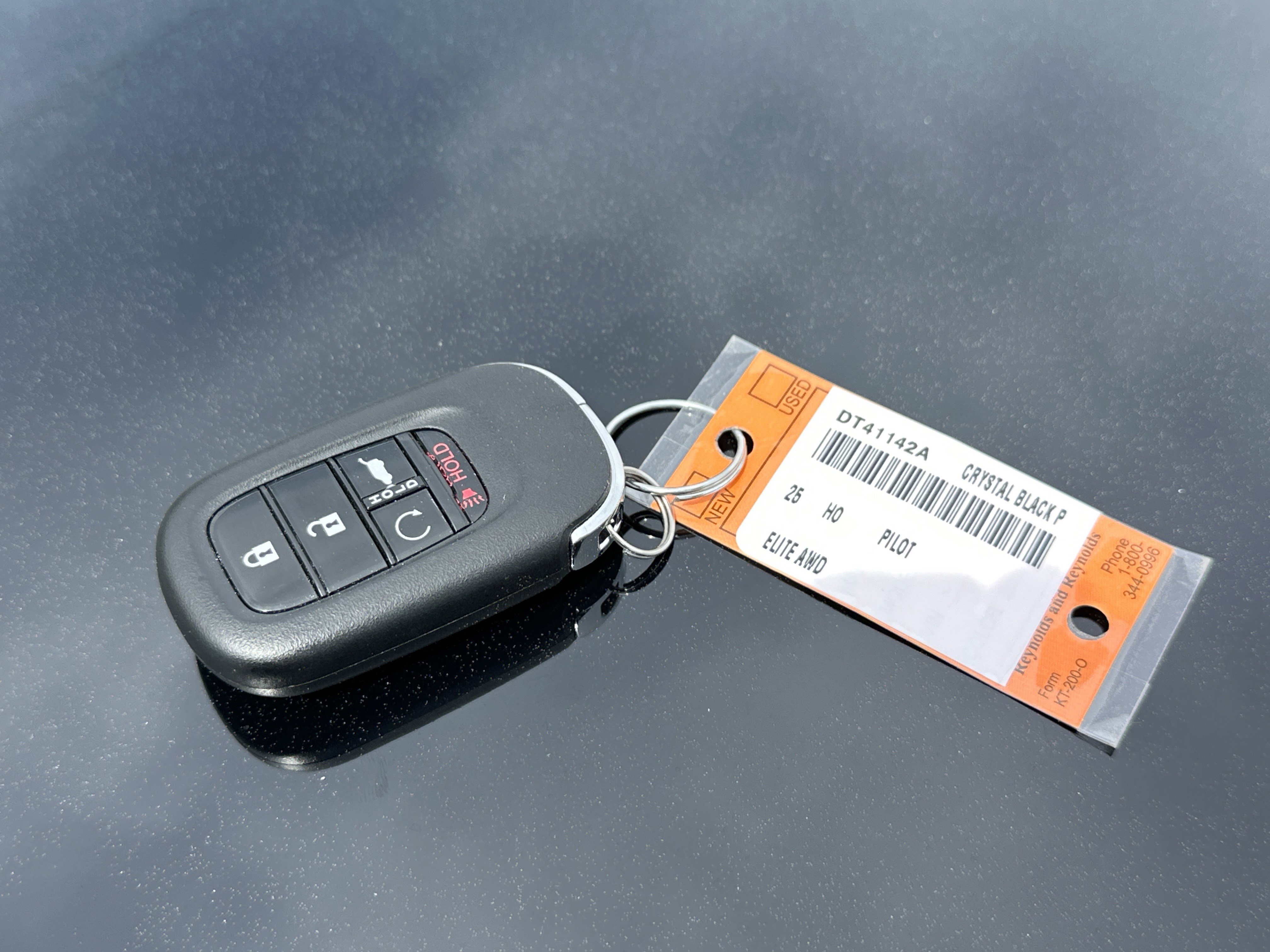 Used 2025 Honda Pilot Elite image 37