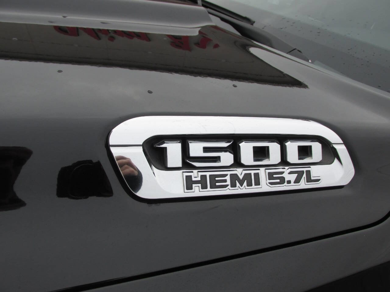 Used 2019 RAM 1500 Big Horn image 3